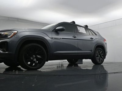 2024 Volkswagen Atlas Cross Sport 2.0T SE w/Technology