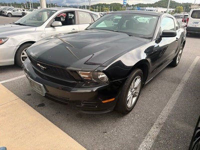 2010 Ford Mustang V6