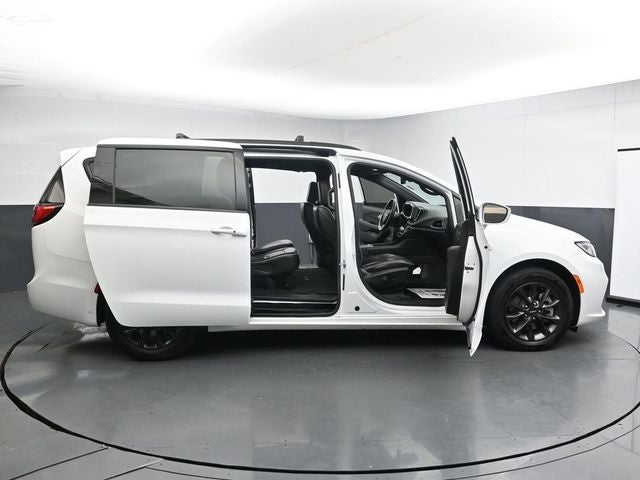 2021 Chrysler Pacifica Limited