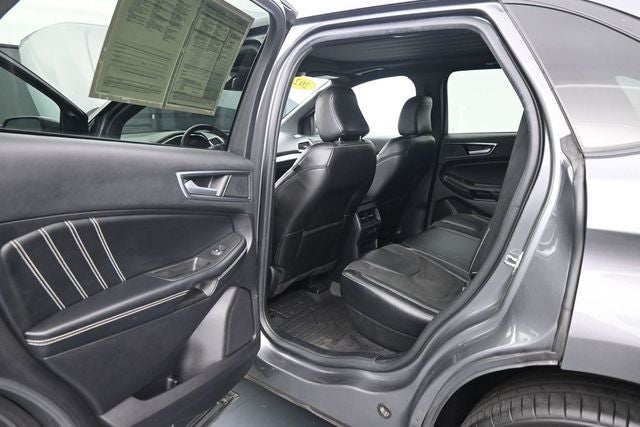 2021 Ford Edge ST