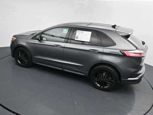 2021 Ford Edge ST