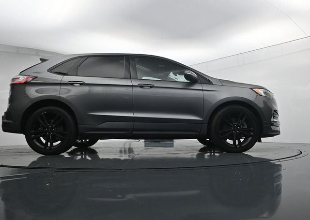 2021 Ford Edge ST