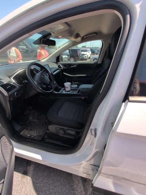 2021 Ford Edge SE