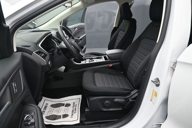 2021 Ford Edge SE