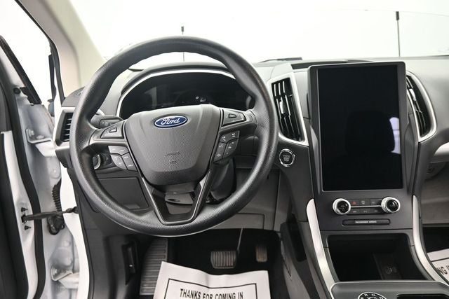 2021 Ford Edge SE