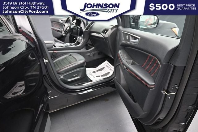 2022 Ford Edge ST Line