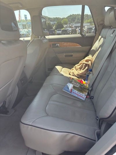 2013 Lincoln MKX Base
