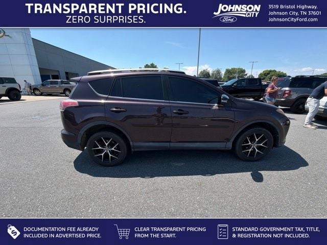 2017 Toyota RAV4 SE