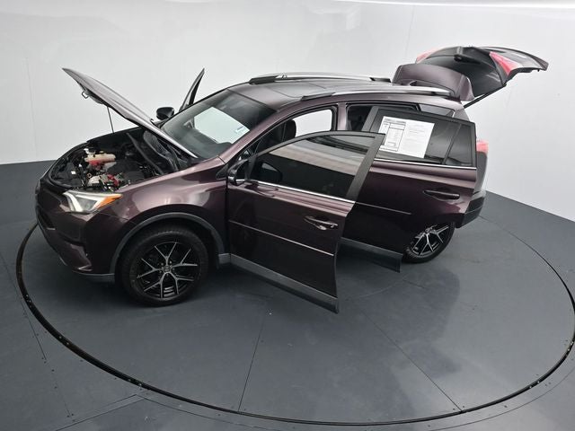2017 Toyota RAV4 SE