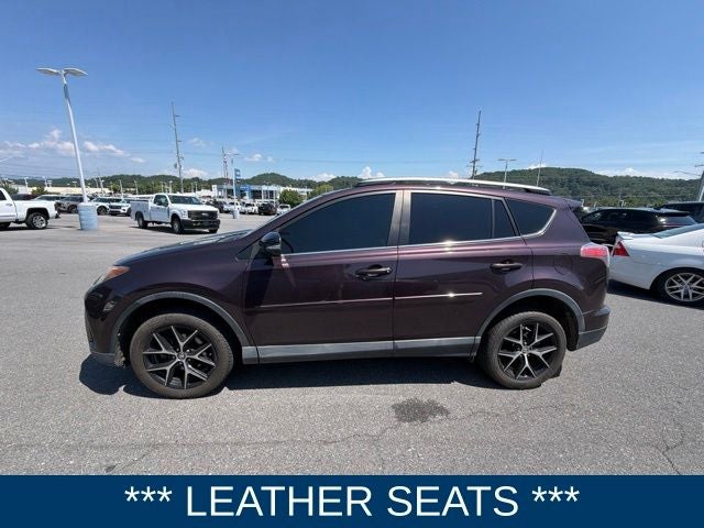2017 Toyota RAV4 SE