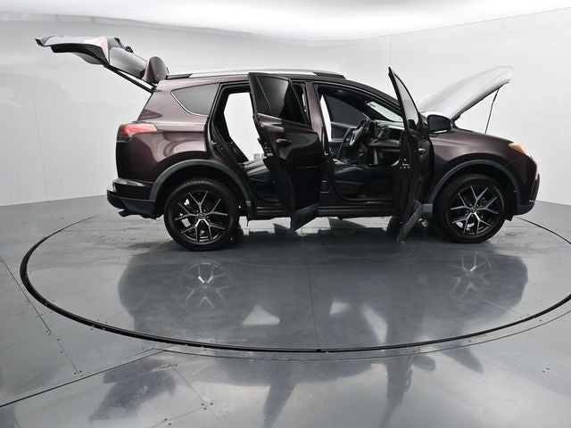 2017 Toyota RAV4 SE