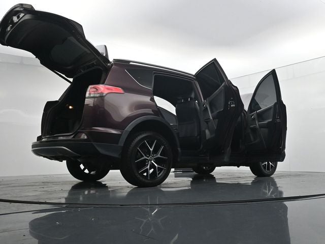 2017 Toyota RAV4 SE