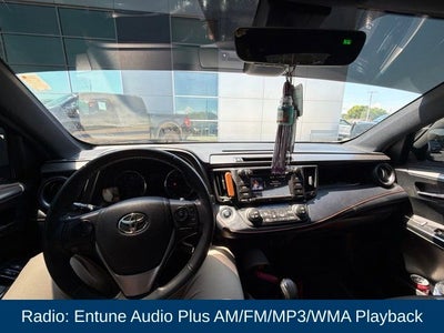 2017 Toyota RAV4 SE