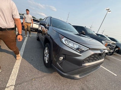 2021 Toyota RAV4 XLE