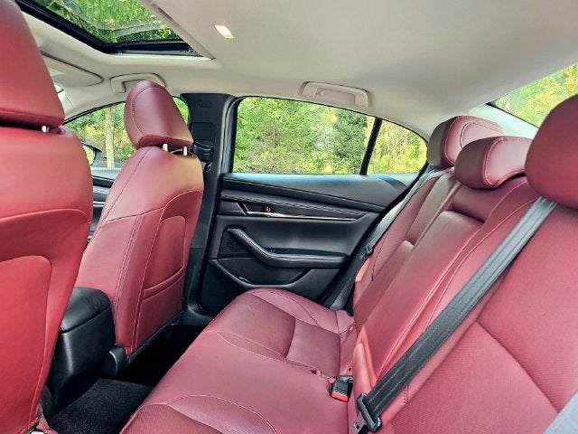 2025 Mazda Mazda3 2.5 S Carbon Edition