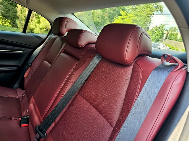 2025 Mazda Mazda3 2.5 S Carbon Edition