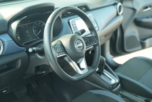 2025 Nissan Versa Sedan SV - Photo 25