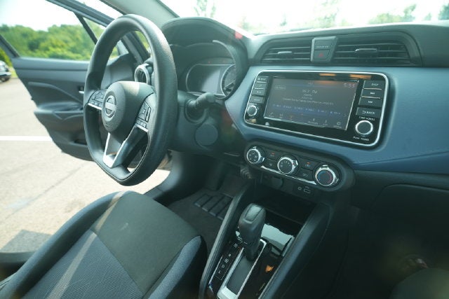 2025 Nissan Versa Sedan SV - Photo 33