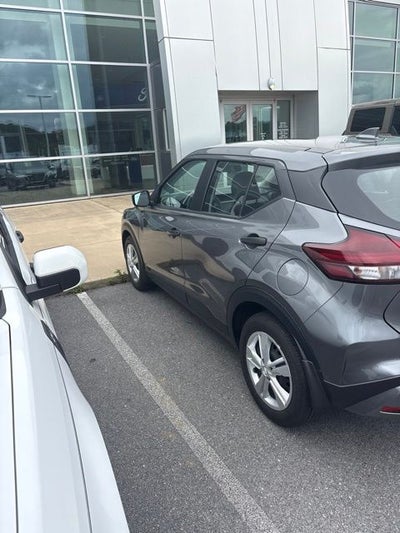 2024 Nissan Kicks S