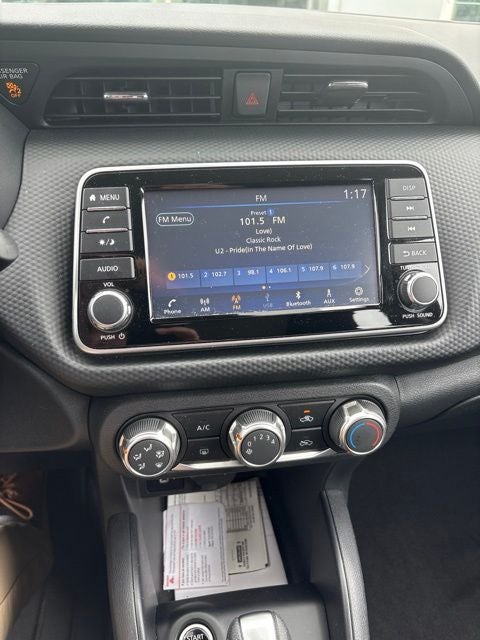 2024 Nissan Kicks S