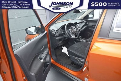 2024 Nissan Kicks SV