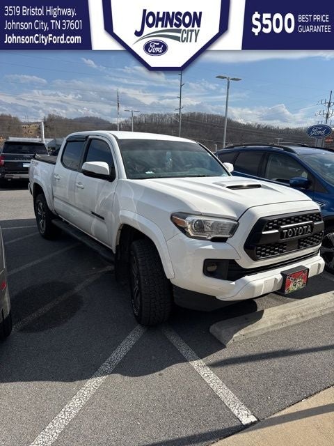 2017 Toyota Tacoma TRD Sport