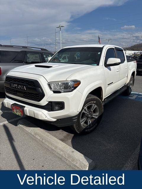 2017 Toyota Tacoma TRD Sport