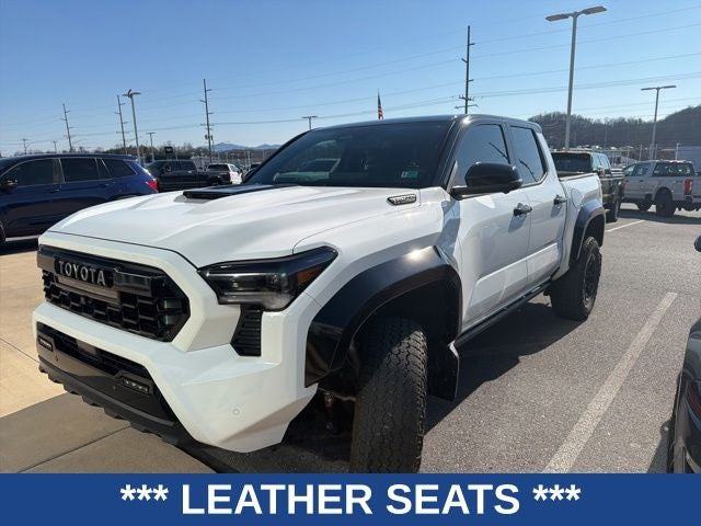 2025 Toyota Tacoma Hybrid TRD Pro