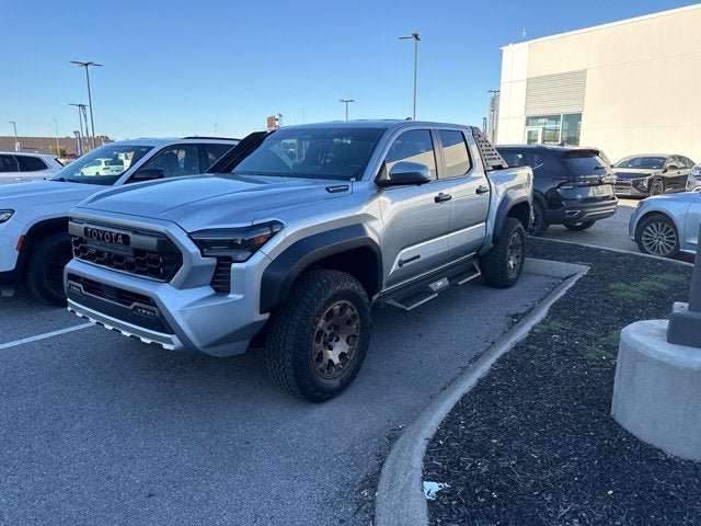 2025 Toyota Tacoma Hybrid Trailhunter