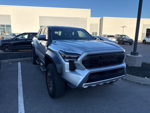 2025 Toyota Tacoma Hybrid Trailhunter