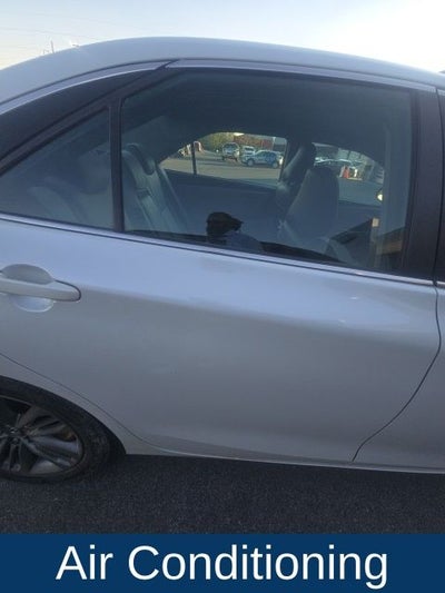 2016 Toyota Camry SE