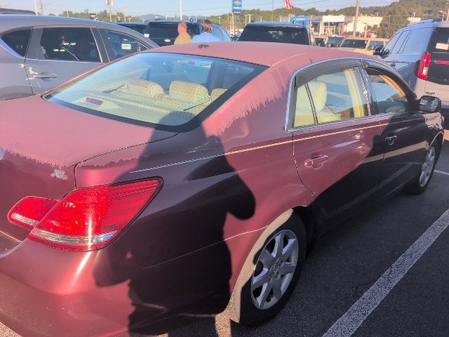 2010 Toyota Avalon XL