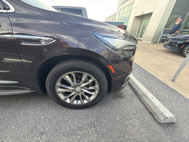 2022 Buick Enclave Avenir