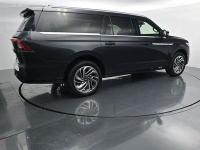 2025 Lincoln Navigator L Reserve