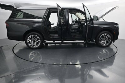 2025 Lincoln Navigator L Reserve