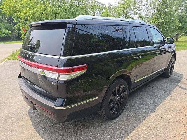 2023 Lincoln Navigator L Reserve