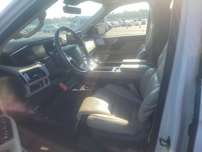 2022 Lincoln Navigator L Reserve
