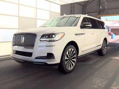 2022 Lincoln Navigator L Reserve