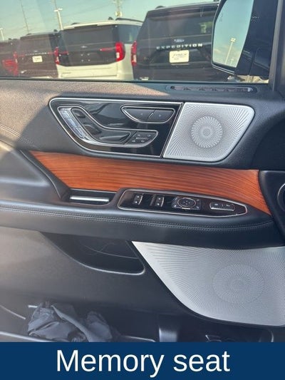 2019 Lincoln Navigator L Reserve