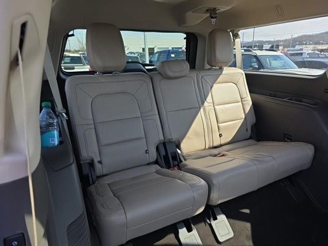 2022 Lincoln Navigator L Reserve