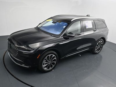 2024 Lincoln Nautilus Reserve