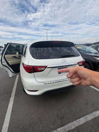 2016 INFINITI QX60 Base