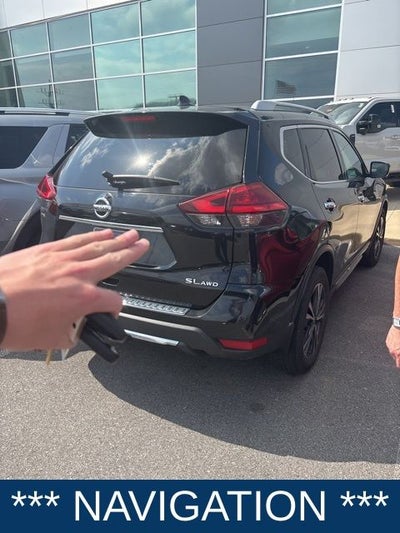 2017 Nissan Rogue SL