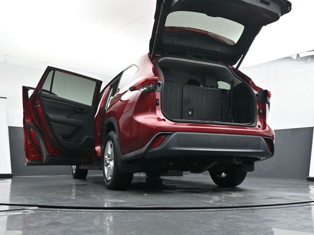 2022 Toyota Highlander Hybrid LE