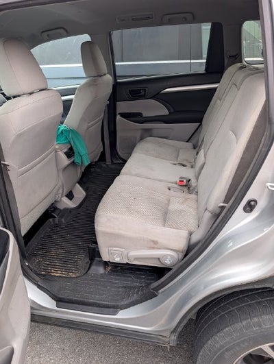 2017 Toyota Highlander LE