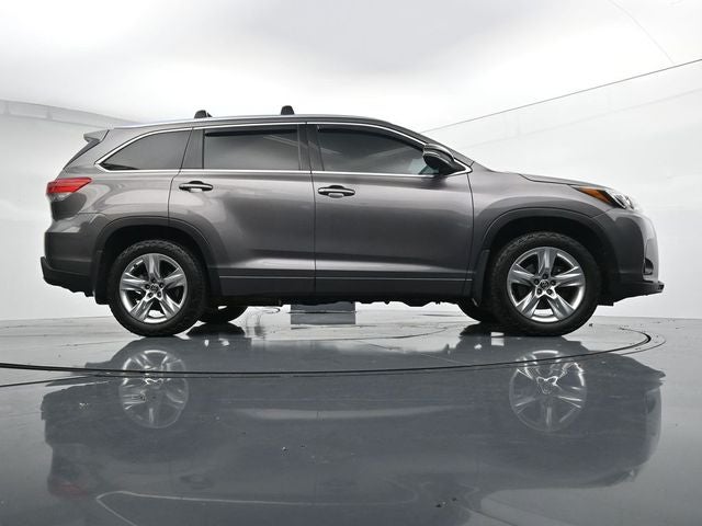 2017 Toyota Highlander Limited