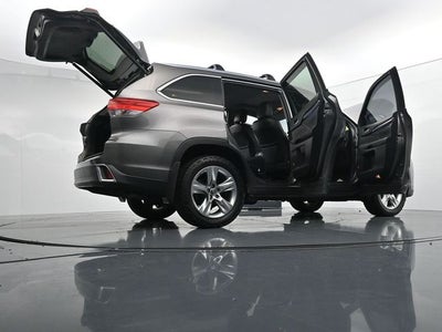 2017 Toyota Highlander Limited