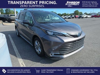 2024 Toyota Sienna XLE
