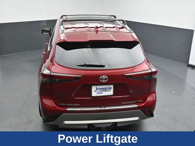 2025 Toyota Highlander Platinum