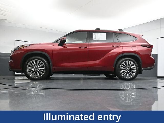 2025 Toyota Highlander Platinum